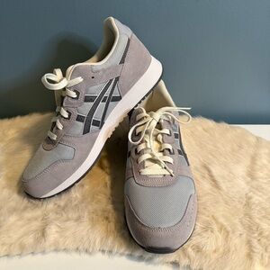 ASICS Men’s Piedmont Gray Carbon Colorway Lyte Classic Sneakers